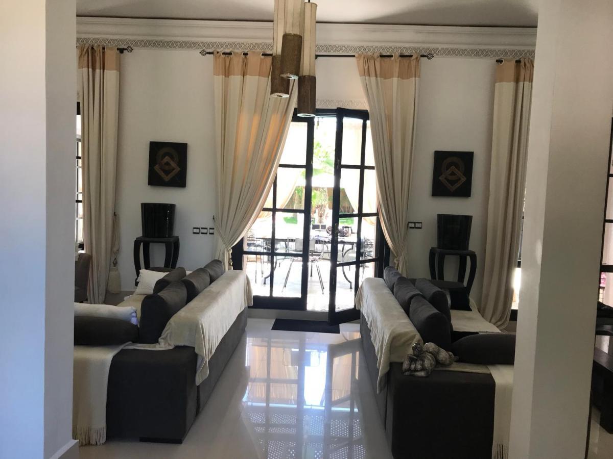 Villa Mano Lagouassem Bagian luar foto